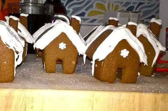 Gingerbread House recipe - Mini houses