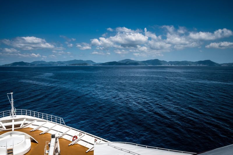 Family Luxury Cruise Sea